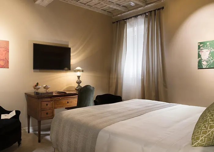 Palazzo Caruso 4* Rzym