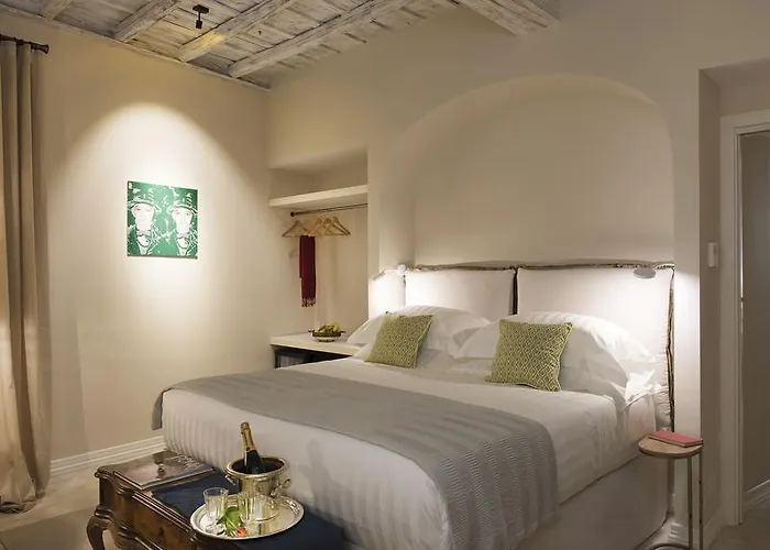 Palazzo Caruso Hotel 4*