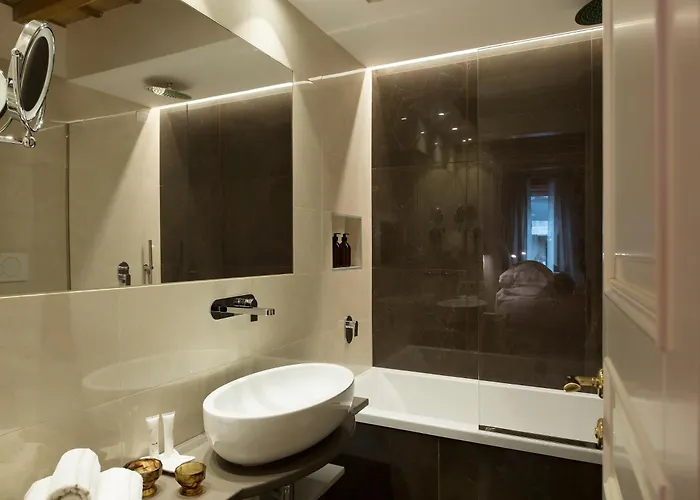 Hotel Palazzo Caruso 4*